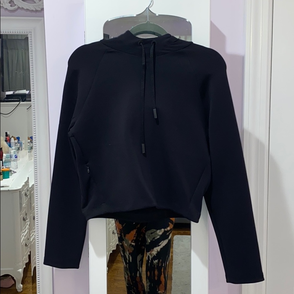 Lululemon Lux Pullover